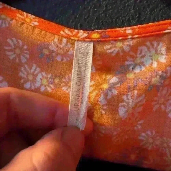 Women’s Urban Outfitters Button Front Floral Dress - Picture 5 of 5